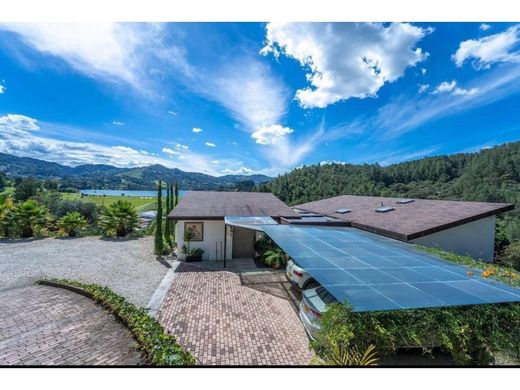 Εξοχική κατοικία σε Retiro, Departamento de Antioquia