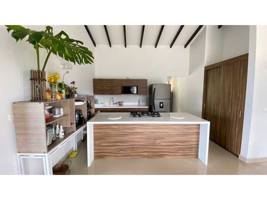 Загородный Дом, Кальдас, Caldas