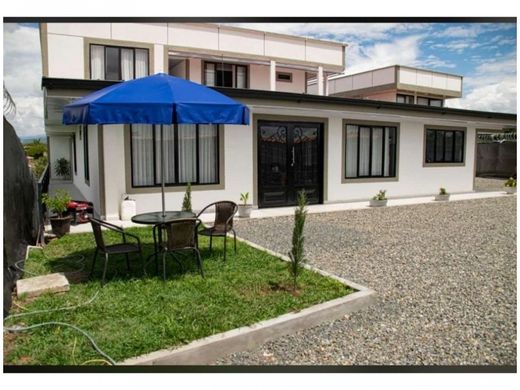 Casale a Alcalá, Departamento del Valle del Cauca