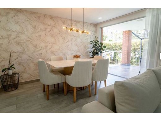 호화 저택 / Envigado, Departamento de Antioquia