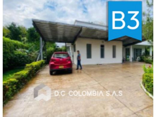 Casa de luxo - Villavicencio, Departamento del Meta