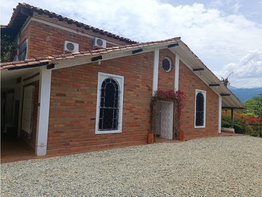 Rustykalny lub Wiejski w Santa Fe de Antioquia, Santafé de Antioquia