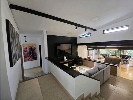 Luxus-Haus in Abejorral, Departamento de Antioquia