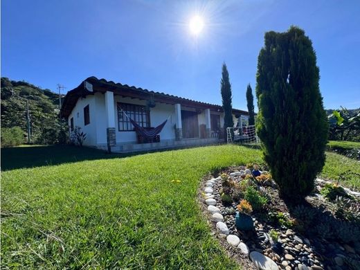 Cortijo o casa de campo en Retiro, Departamento de Antioquia