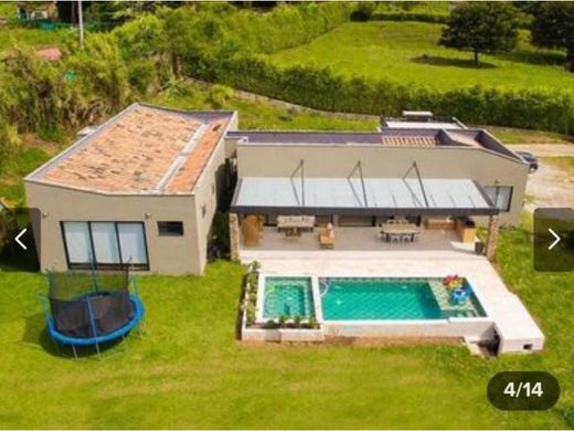 Сельский Дом, Копакабана, Copacabana