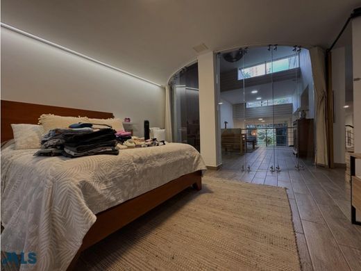 Πολυτελή κατοικία σε Sabaneta, La Estrella