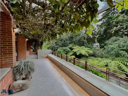 منزل ﻓﻲ ميديلين, Medellín