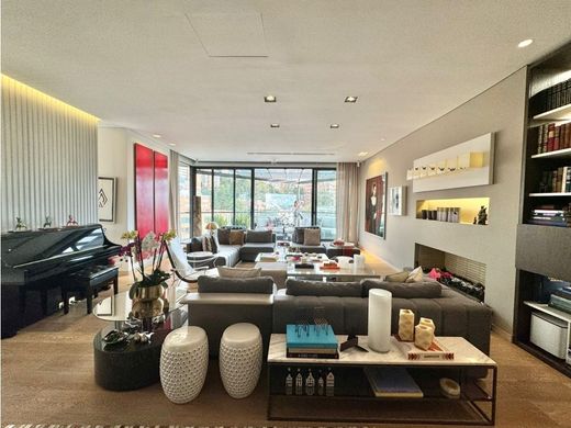 Apartment / Etagenwohnung in Bogotá, Bogotá  D.C.