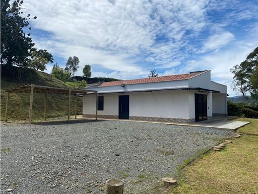 Casa de lujo en Envigado, Departamento de Antioquia
