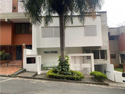 Luxus-Haus in Cali, Departamento del Valle del Cauca