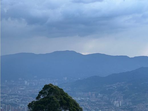 Terrain à Medellín, Departamento de Antioquia