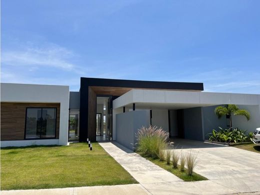 Country House in Pereira, Departamento de Risaralda