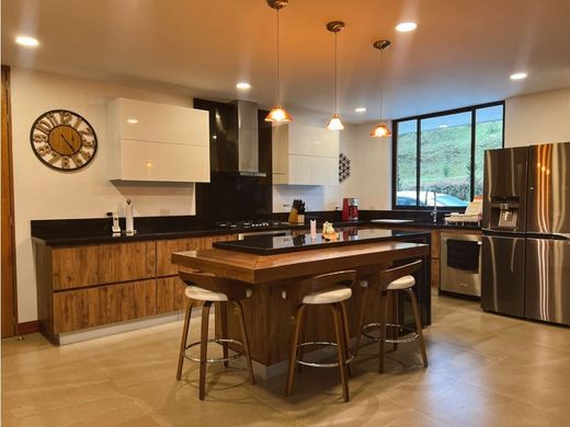 Farmhouse in Retiro, Departamento de Antioquia