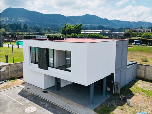 Элитный дом, La Ceja, Departamento de Antioquia