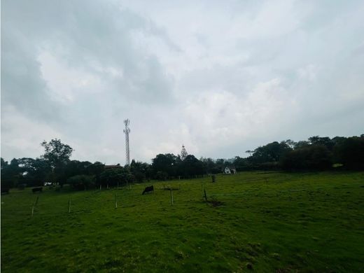 Terreno a Medellín, Departamento de Antioquia