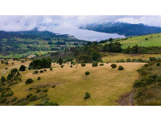 Terreno a Sesquilé, Departamento de Cundinamarca