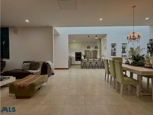 Элитный дом, Envigado, Departamento de Antioquia