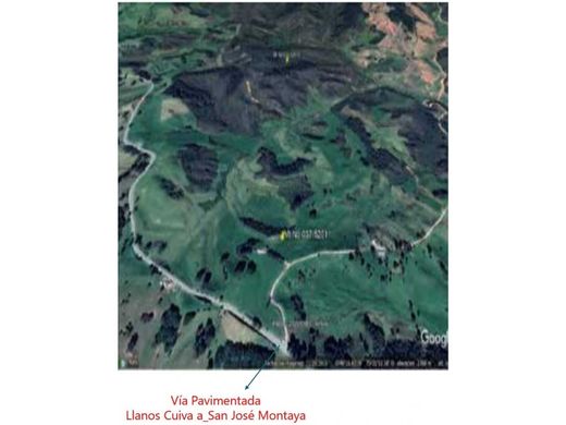 ‏בתים כפריים או חוות ב  Yarumal, Departamento de Antioquia