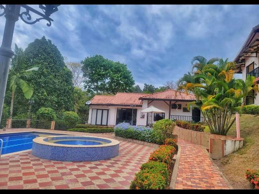 Luxury home in Villeta, Cundinamarca