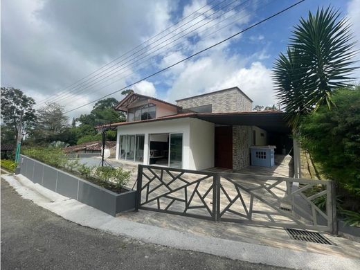 Country House in Armenia, Quindío Department