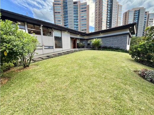Luxury home in Medellín, Departamento de Antioquia