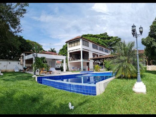 Luxury home in Tuluá, Departamento del Valle del Cauca