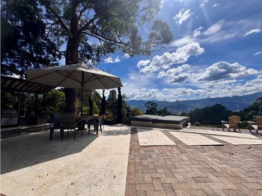 Country House in Envigado, Departamento de Antioquia