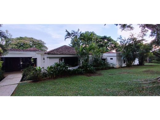 Country House for sale in Santiago de Cali