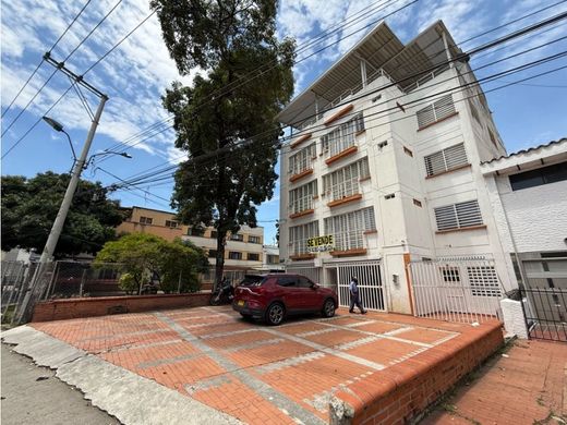 Residential complexes in Santiago de Cali, Cali