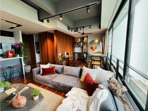 Apartment / Etagenwohnung in Medellín, Departamento de Antioquia
