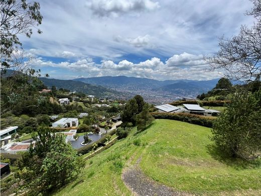 أرض ﻓﻲ Envigado, Departamento de Antioquia