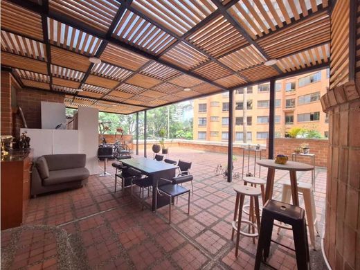 Piso / Apartamento en Medellín, Departamento de Antioquia