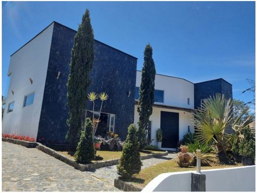 Landsitz in Envigado, Departamento de Antioquia