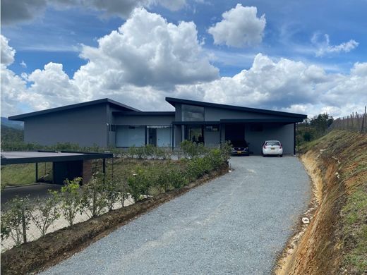 郊区住宅  Retiro, Departamento de Antioquia