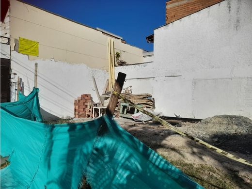 ‏קרקע ב  מדיין
, Medellín