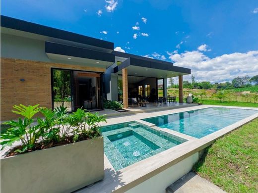 Country House in La Tebaida, Quindío Department