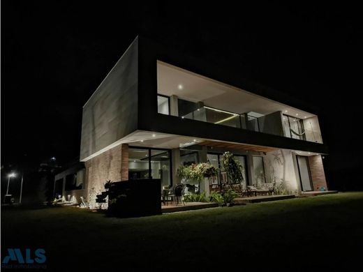 Элитный дом, Envigado, Departamento de Antioquia