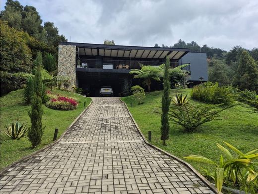 Country House in La Ceja, Departamento de Antioquia