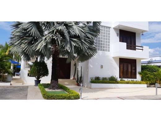 Luxus-Haus in Girardot, Departamento de Cundinamarca