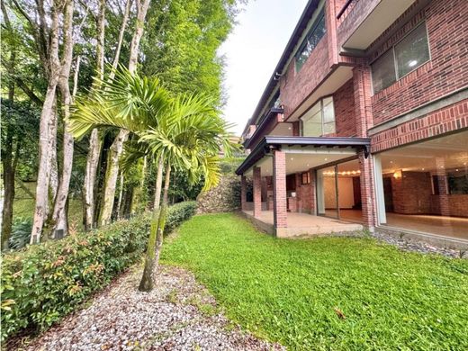 Luxus-Haus in Medellín, Departamento de Antioquia