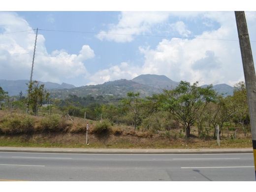 Участок, Girardota, Departamento de Antioquia