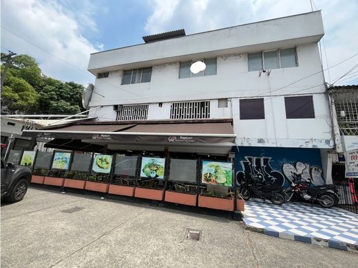 Residential complexes in Santiago de Cali, Cali