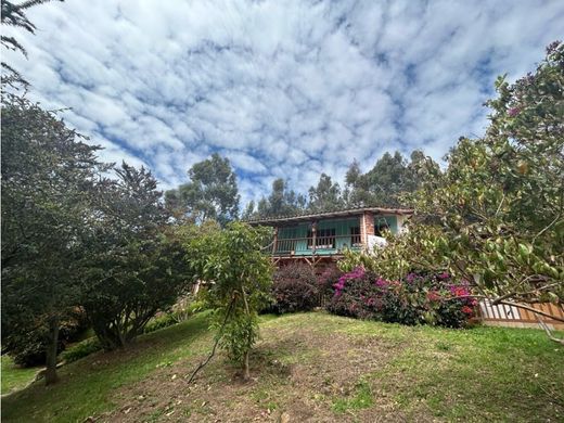 郊区住宅  Chía, Departamento de Cundinamarca
