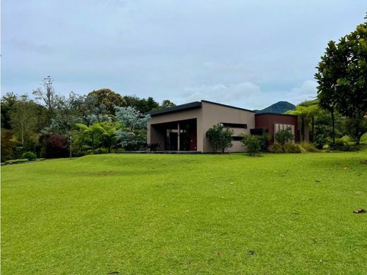 Πολυτελή κατοικία σε Carmen de Viboral, El Carmen de Viboral