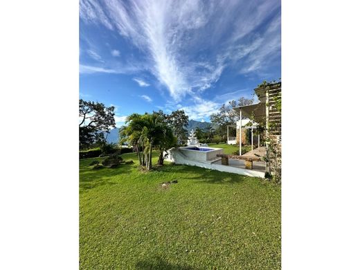 Cortijo o casa de campo en Venecia, Departamento de Antioquia