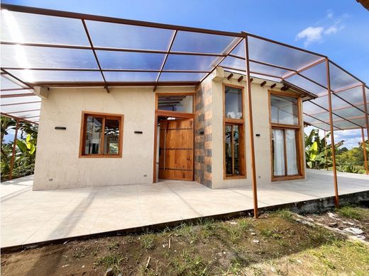 Ρουστίκ ή αγροικία σε Armenia, Quindío Department