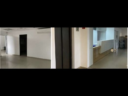 مكتب ﻓﻲ Ibagué, Departamento de Tolima