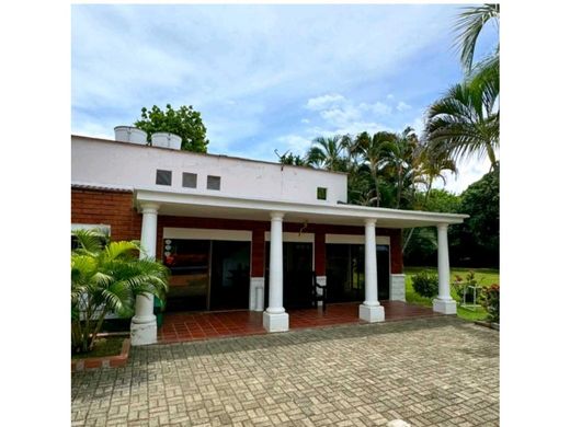 Santa Fe de Antioquia, Santafé de Antioquiaのカントリー風またはファームハウス