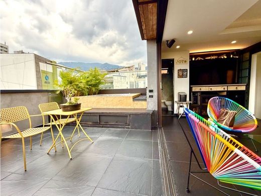 Duplex a Medellín, Departamento de Antioquia