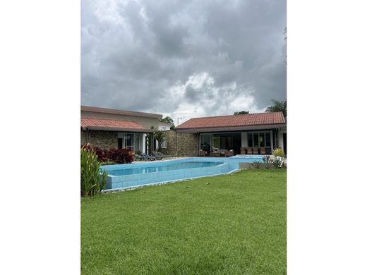 Köy evi Armenia, Quindío Department